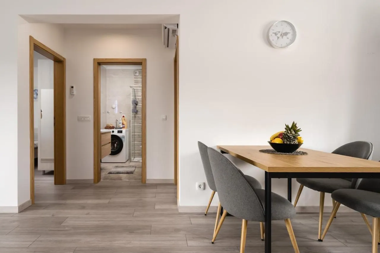Apartmani Villa Ruby 2 马林斯卡