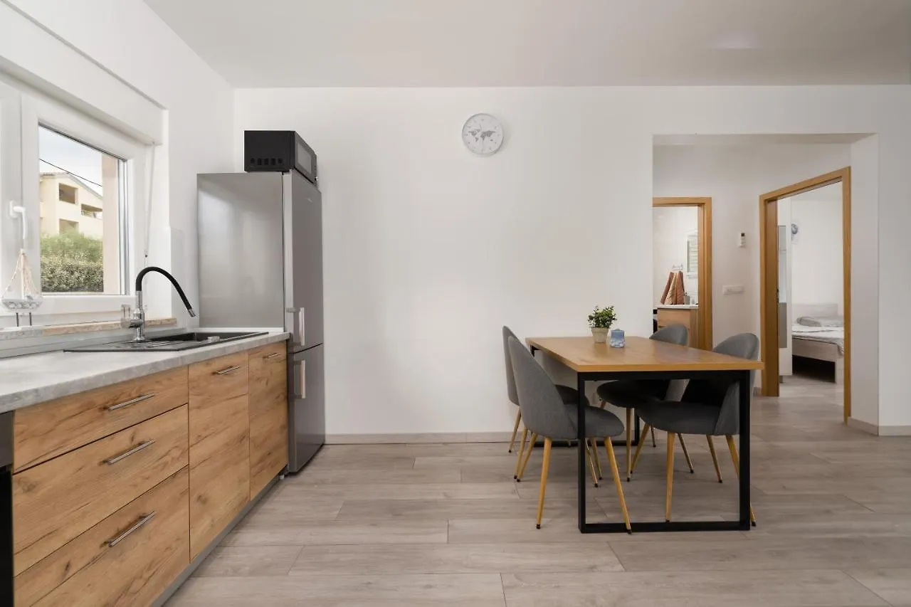 Apartmani Villa Ruby 2 马林斯卡 公寓